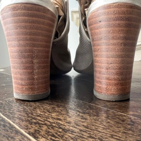 GEOX RESPIRA Girl's D Marilyse C Wedge Heels Leather Sandals / Taupe Gold / 38 - Picture 8 of 11